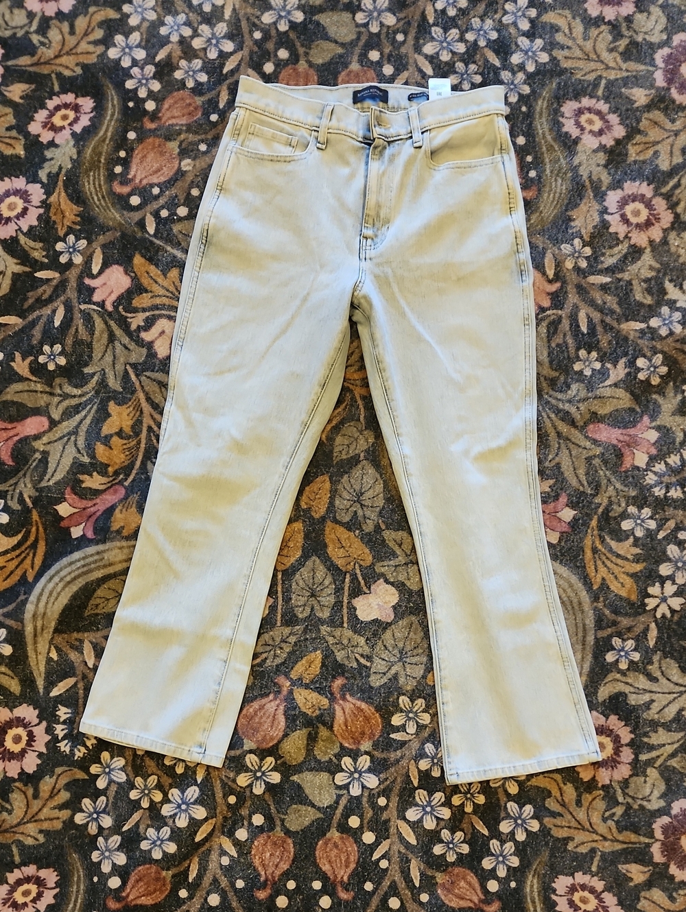 Banana Republic Light Blue High-Rise Crop Boot Jeans - Size 8 w/ Stretch